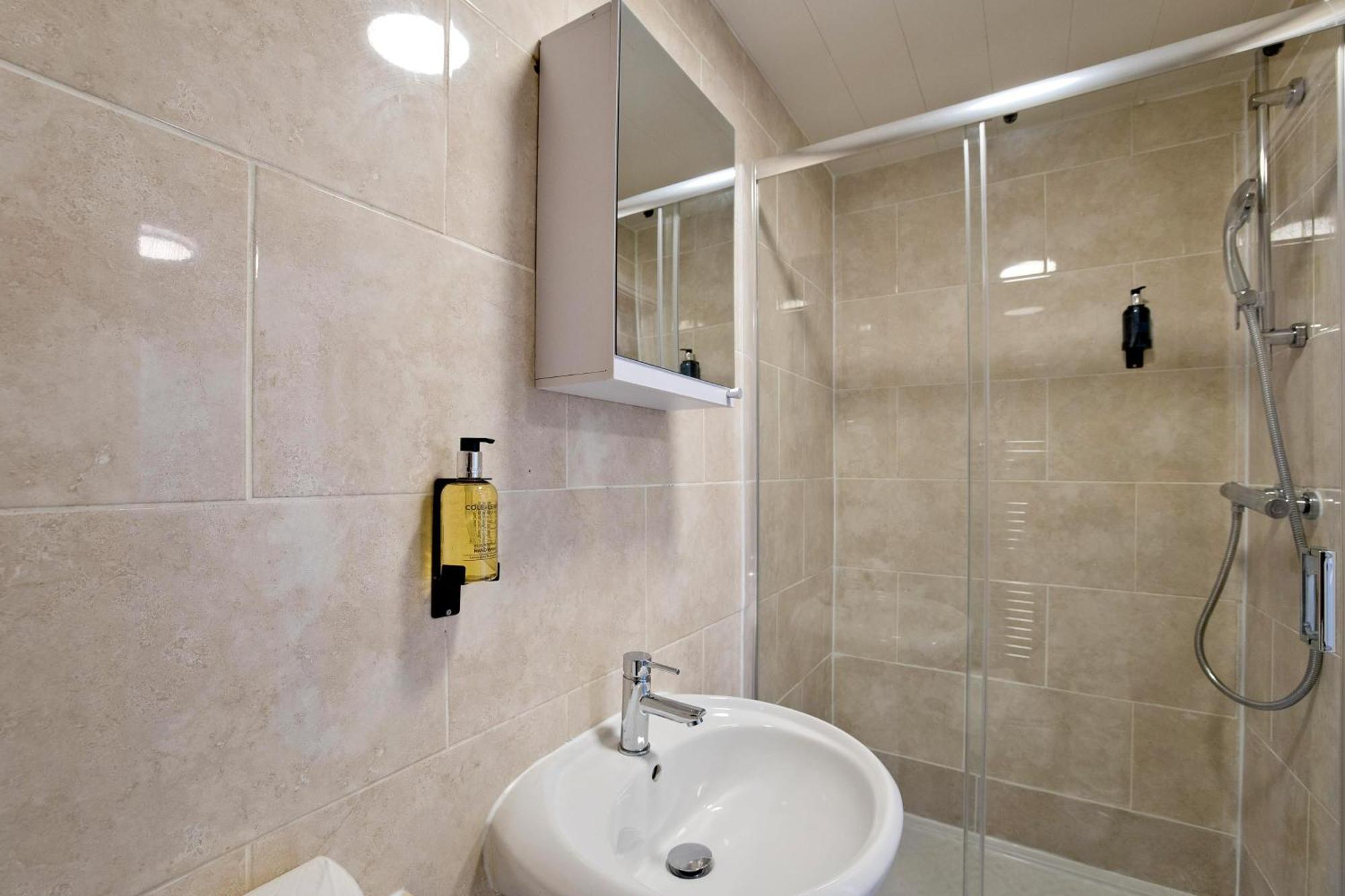 Imperial Corner House-Whitechapel Apartment London Luaran gambar